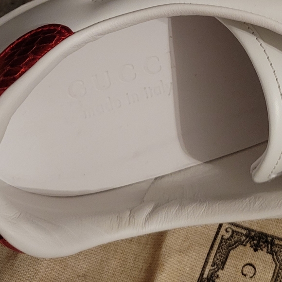 Authentic leather Gucci shoes - Picture 9 of 14
